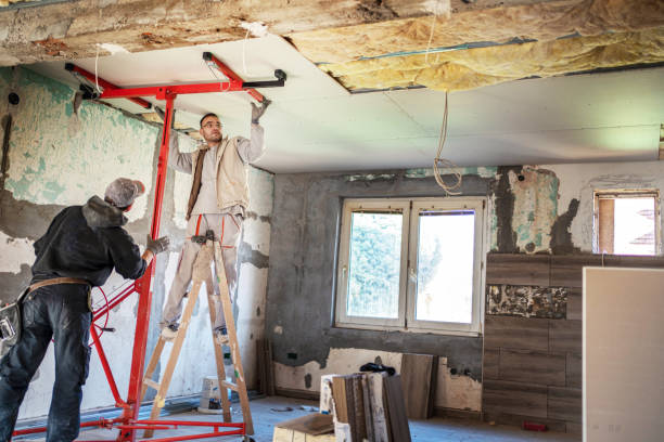 Best Fiberglass Insulation  in West Bend, WI